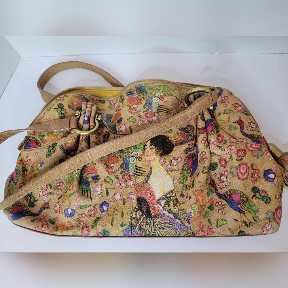 Icon jeon jcon Los Angeles Gustav klimt fine art peacock leather purse